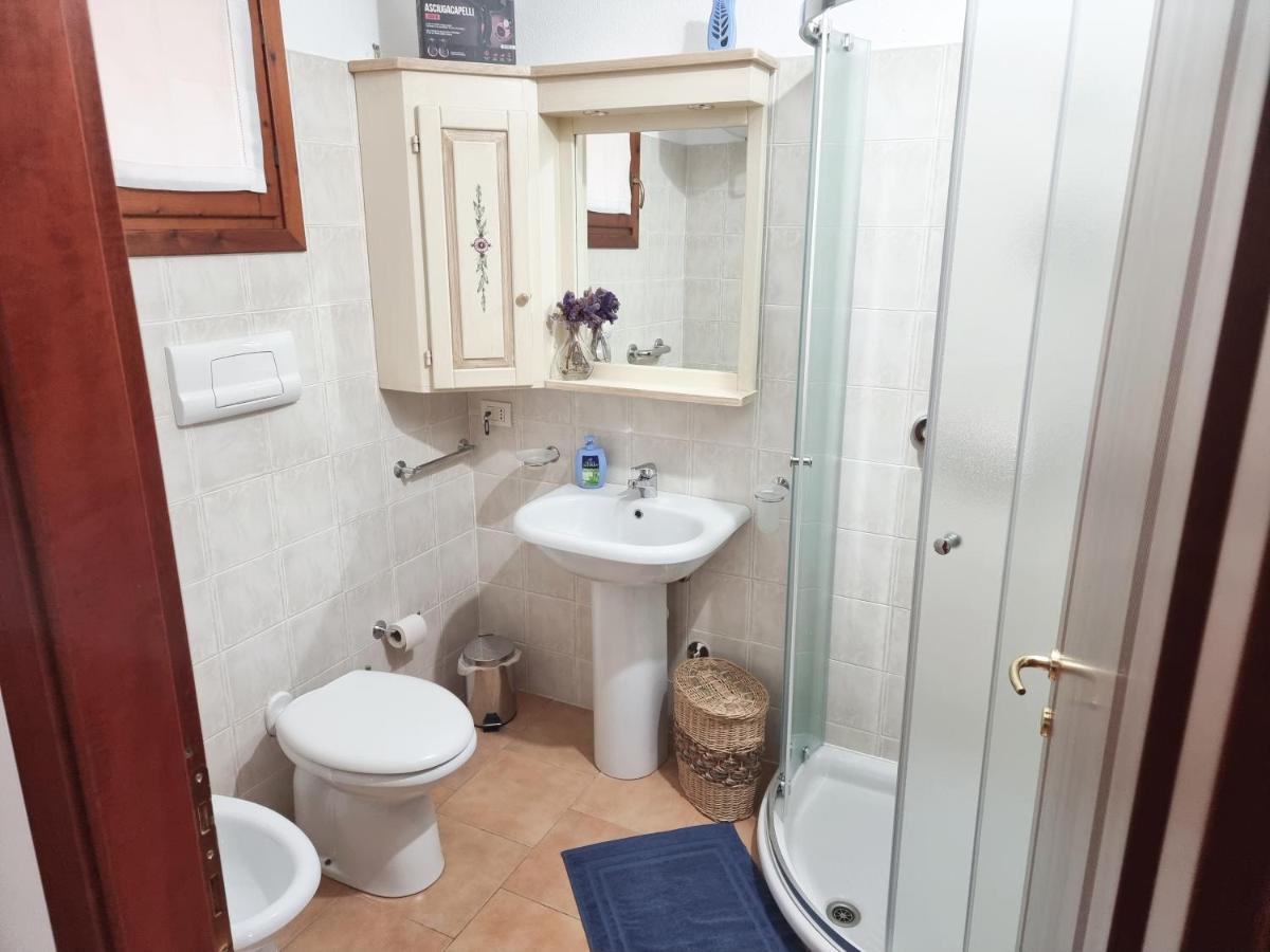 Appartamento La Casa Di Arly Olbia Esterno foto