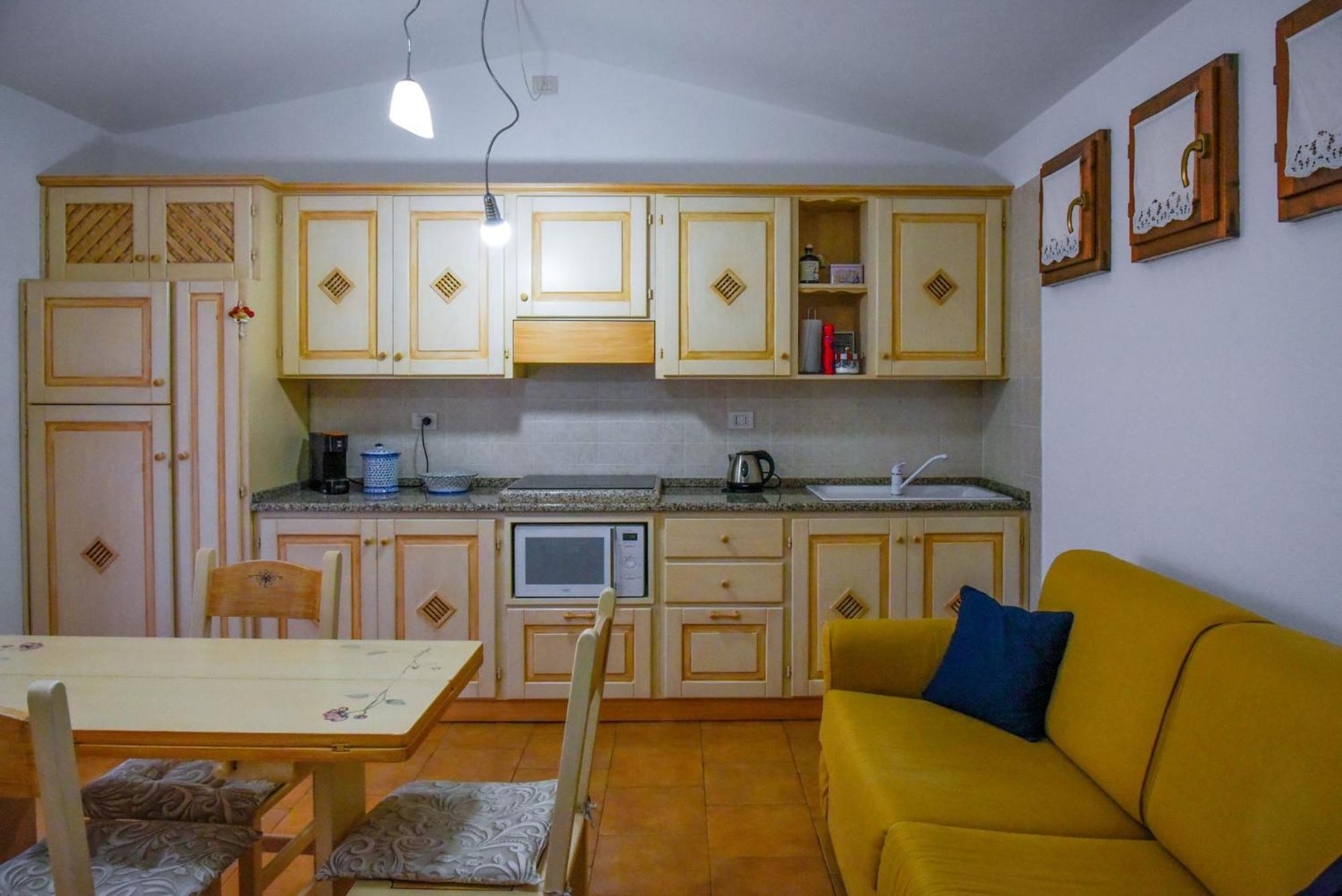 Appartamento La Casa Di Arly Olbia Esterno foto